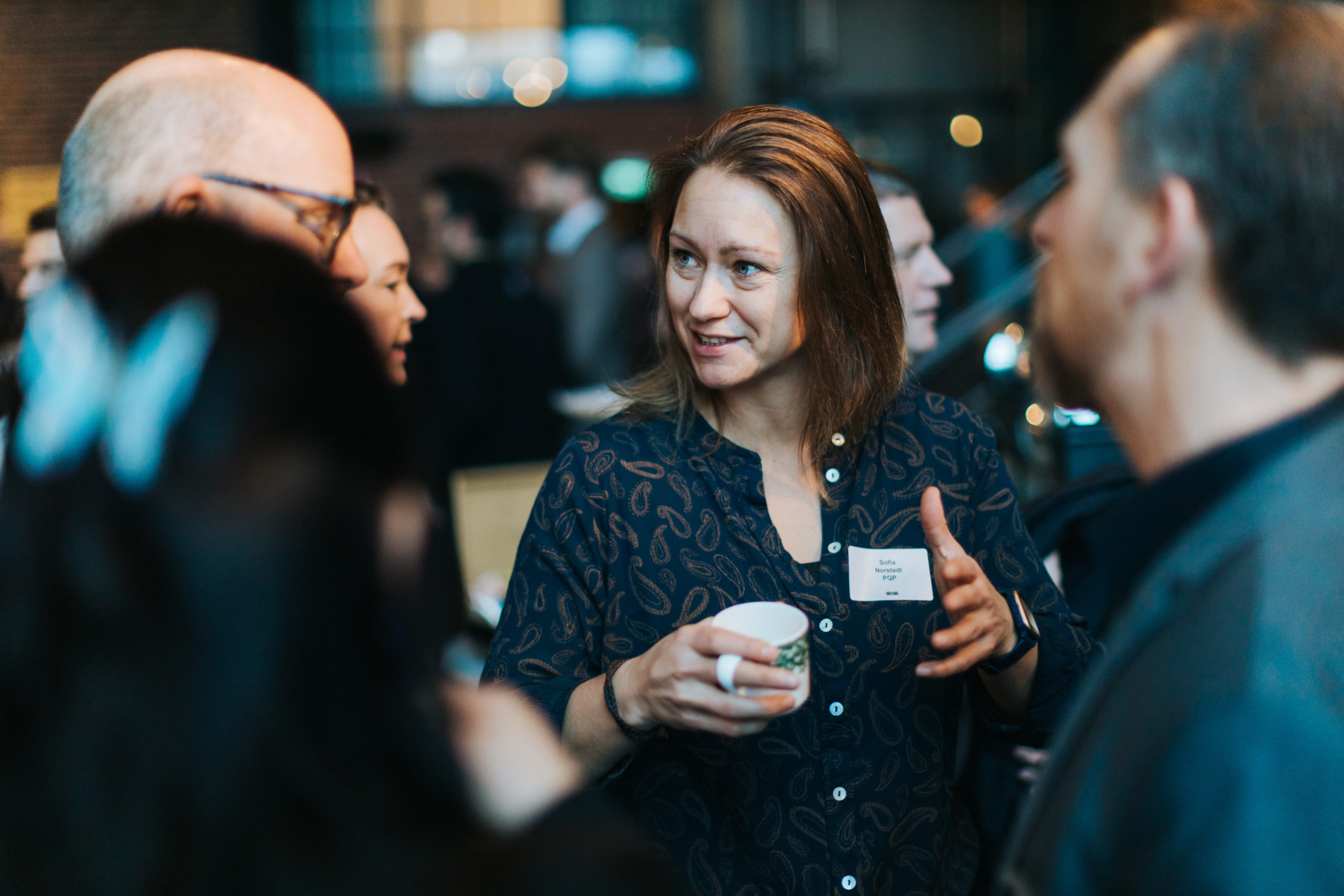 Människor från evenemang på The Steam Hotel. Foto: Henrik Mill